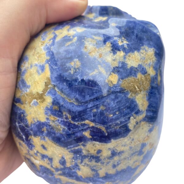 Sunset sodalite skull